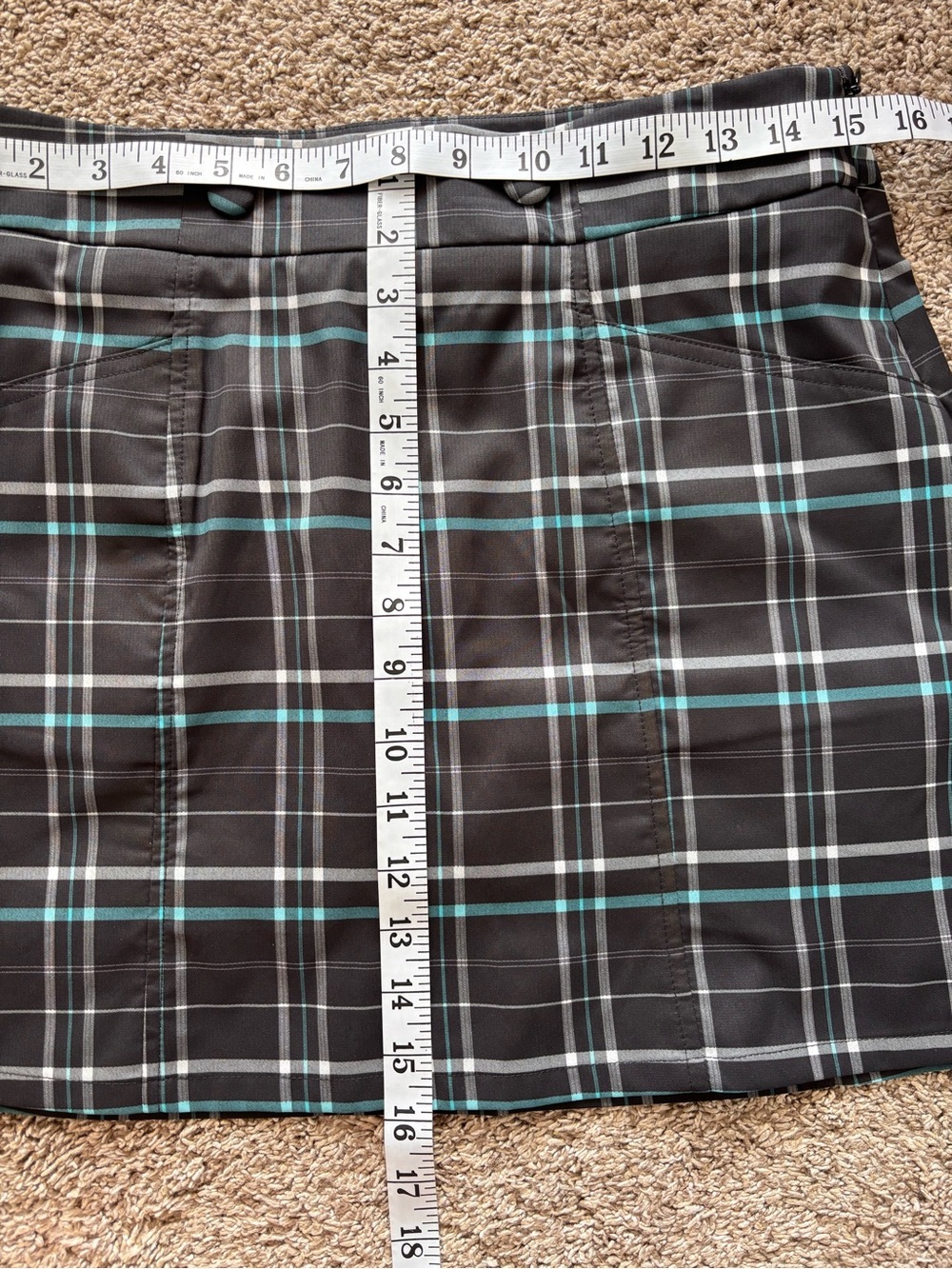 Oakley Palm Skirt Athletic Skort plaid women’s size 6 built in shorts sporty - Picture 10 of 10